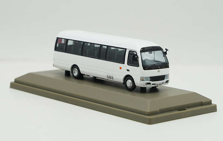 Original factory 1:76 TOYOTA COASTER Mini HK Diecast BUS Model alloy Hongkong mini bus miniature for gift Original factory 1:76 TOYOTA COASTER Mini HK Diecast BUS Model alloy Hongkong mini bus miniature for gift