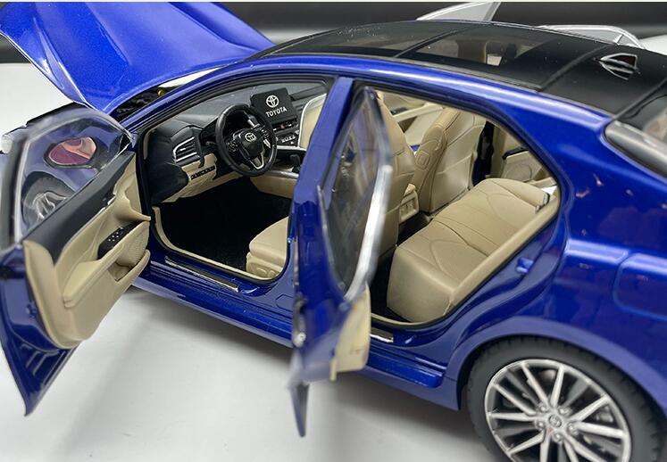 Original factory 1:18 GAC Toyota all new eighth 8th generation Camry 2021 double engine diecast car model Original factory 1:18 GAC Toyota all new eighth 8th generation Camry 2021 double engine diecast car model