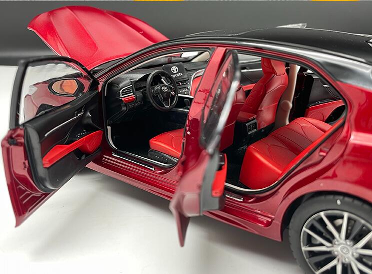 Original factory 1:18 GAC Toyota all new eighth 8th generation Camry 2021 double engine diecast car model Original factory 1:18 GAC Toyota all new eighth 8th generation Camry 2021 double engine diecast car model