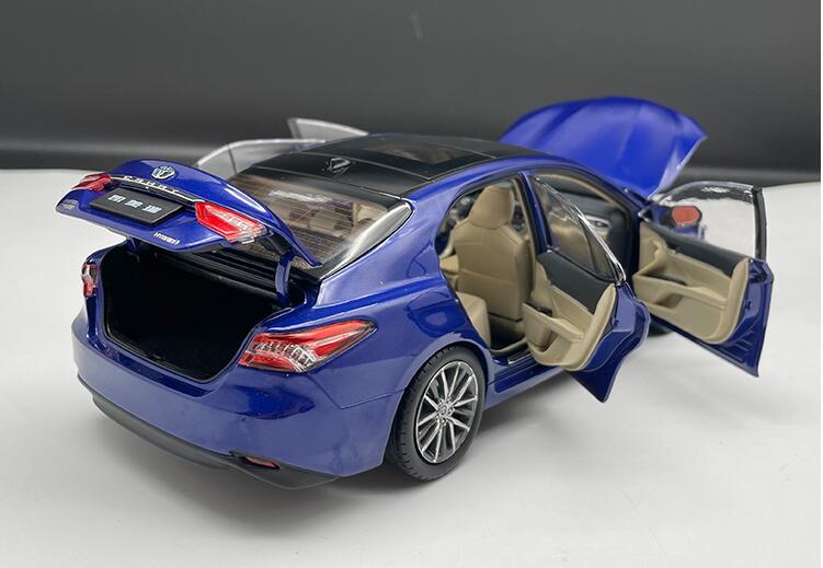 Original factory 1:18 GAC Toyota all new eighth 8th generation Camry 2021 double engine diecast car model Original factory 1:18 GAC Toyota all new eighth 8th generation Camry 2021 double engine diecast car model