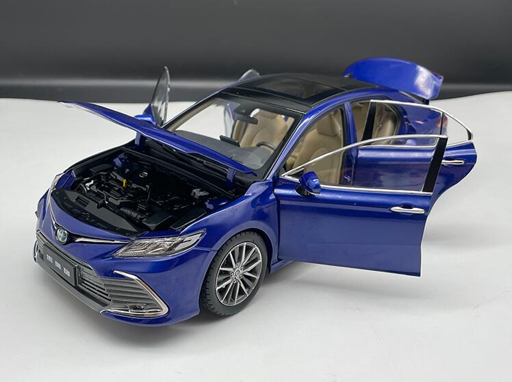 Original factory 1:18 GAC Toyota all new eighth 8th generation Camry 2021 double engine diecast car model Original factory 1:18 GAC Toyota all new eighth 8th generation Camry 2021 double engine diecast car model