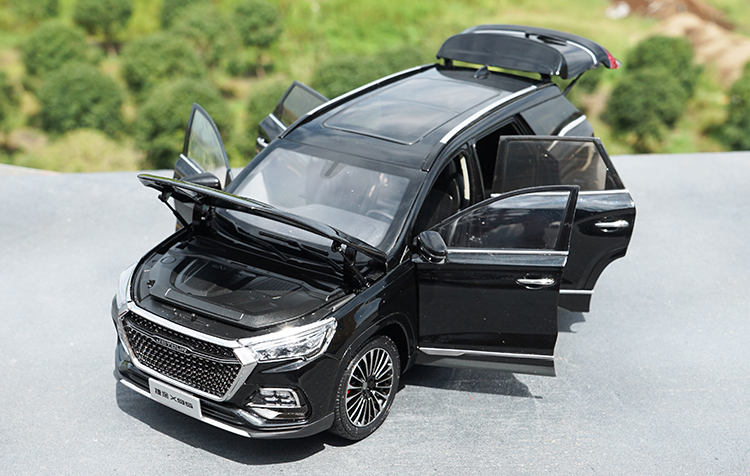 Original factory authentic 1:18 Chery JETOUR X95 diecast high simulation alloy SUV car model Original factory authentic 1:18 Chery JETOUR X95 diecast high simulation alloy SUV car model