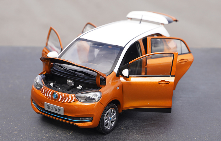 Original factory 1:18 Zedriv GC1 Purple/orange New energy Pure electric diecast simulation car model for gift, toys Original factory 1:18 Zedriv GC1 Purple/orange New energy Pure electric diecast simulation car model for gift, toys