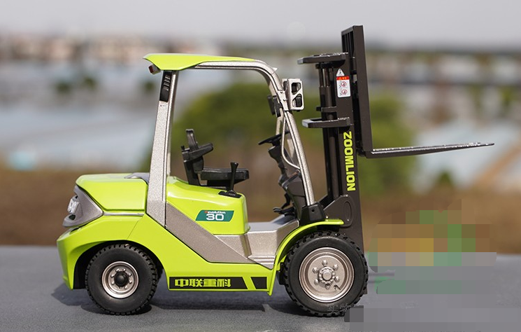 Original 1:20 Zoomlion FD30R alloy engineering diecast forklift truck model for gift, promotion Original 1:20 Zoomlion FD30R alloy engineering diecast forklift truck model for gift, promotion