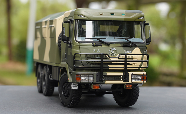 Original factory 1:24 Shanxi Auto Military Vehicle X3000 diecast military truck model Dongfeng 5B DF-5B Missile carrier military alloy model