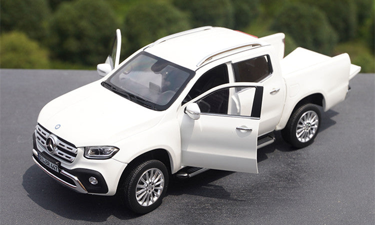 1:18 NOREV Mercedes-Benz X-Class Pickup Truck Diecast Model – Luxury Alloy Replica with Opening Doors, Suspension & Engine Detail