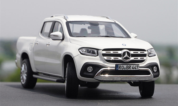 1:18 NOREV Mercedes-Benz X-Class Pickup Truck Diecast Model – Luxury Alloy Replica with Opening Doors, Suspension & Engine Detail