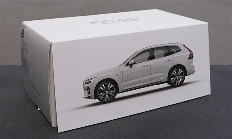 High relistic 1:18 Volvo XC60 Diecast display Model – Premium Alloy SUV Replica with Opening Doors, Hood & Trunk