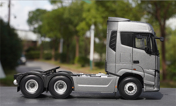 1:24 Foton Auman Digital Galaxy Yinhe Diecast motor tractor truck model for gift, collection