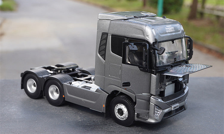 1:24 Foton Auman Digital Galaxy Yinhe Diecast motor tractor truck model for gift, collection