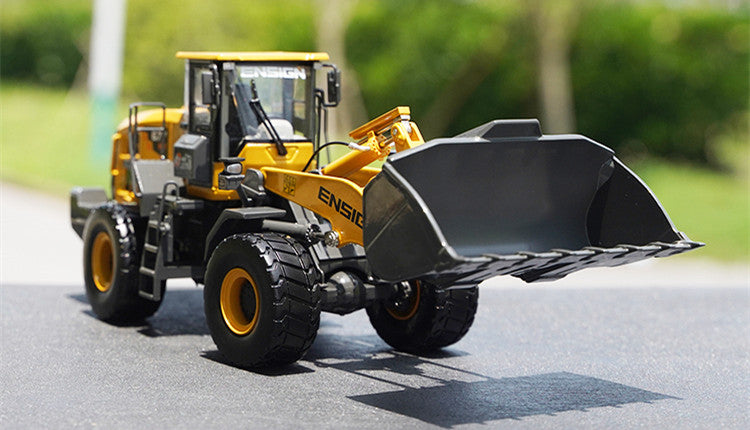 1:35 Ensign YX677HV Collectible realistic metal loader replica – Heavy-Duty Alloy Construction miniature