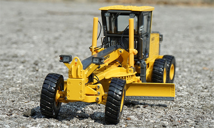 Original factory 1:35 Shantui SG21-3 Motor Grader Diecast Model – Precision Alloy Construction