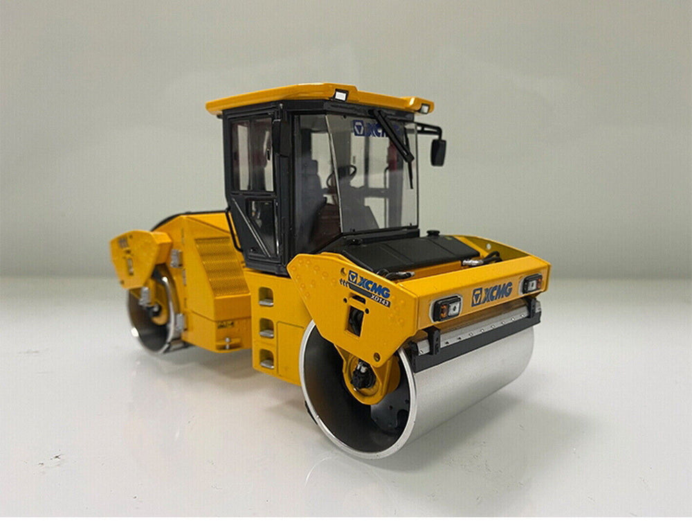 Original factory 1/35 XCMG XD143 Double Drum Vibratory Diecast Road Roller Model Toy Gift