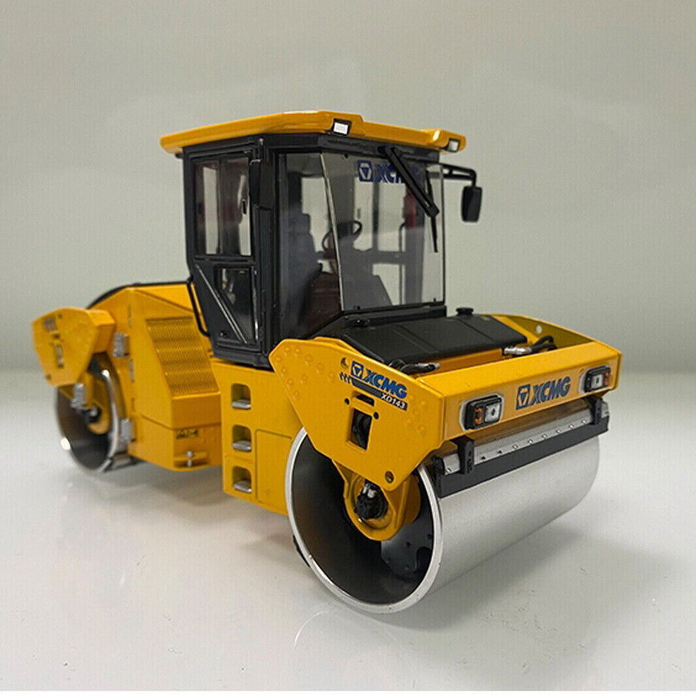 Original factory 1/35 XCMG XD143 Double Drum Vibratory Diecast Road Roller Model Toy Gift