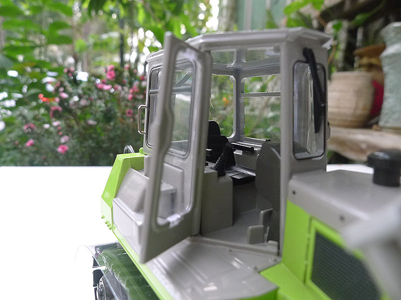 High quality 1:35 ZOOMLION ZD220-6 Realistic bulldozer miniature – Alloy Heavy Equipment Replica with Movable Blade & Ripper