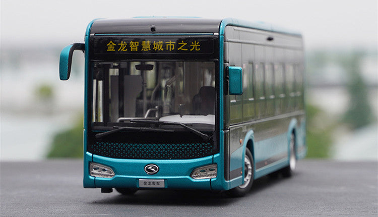 1:38 Xiamen King Long Smart City Light 5G Connected  XMQ6105G collectible city bus – High Simulation Collectible Diecast Bus with Opening Doors & Light Effects