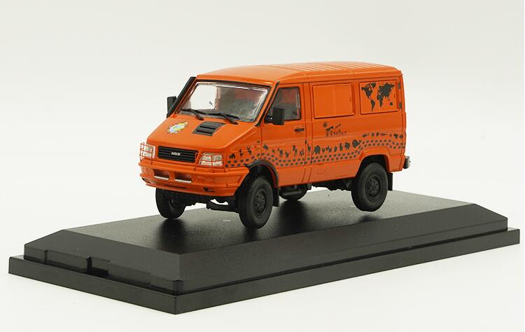 1:43 IVECO 2045 car model Iveco Diecast military vehicle off-road special car model for sale