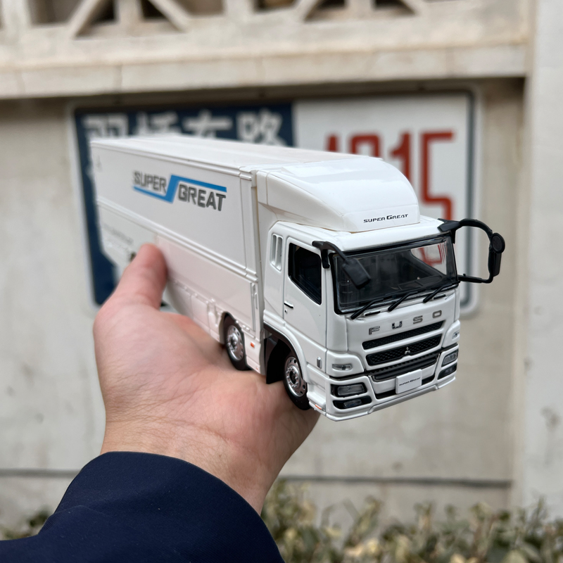 Original factory 1:43 Mitsubishi FUSO SUPERGREAT Diecast container truck model for gift