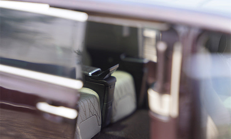 Original Factory 1:18 BYD Denza D9 Pioneer Diecast MPV Car Model for Collection, Display, Adult Birthday Gift