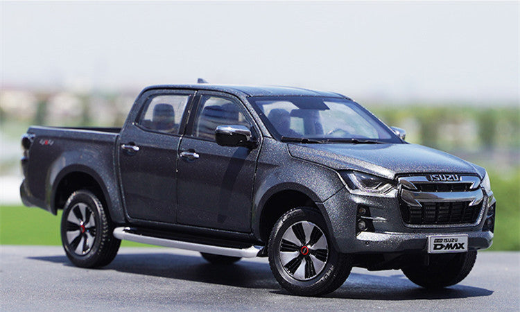 Premium Alloy 1:18 Scale Original ISUZU D-MAX 2023 Version collectible diecast Pickup Truck Model with Opening Doors and Detailed Interior