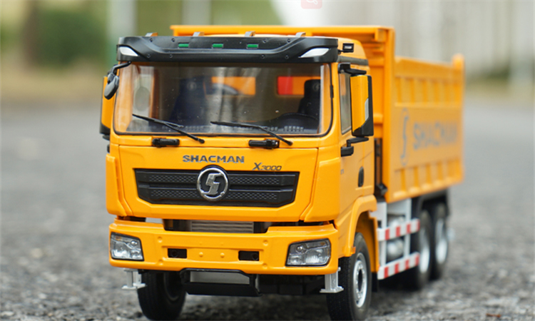 1:24 Shacman Delong  X3000 Alloy Dump Truck Model – Heavy-Duty Diecast Engineering Vehicle Replica collectible tipper truck
