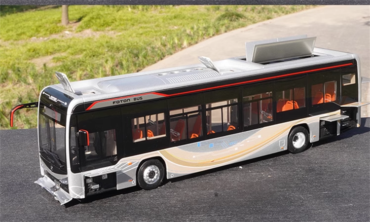 1:36 Foton BJ6129EVCA New Energy Electric Diecast Bus Model – Alloy City Bus Collectible with Lights & Openable Doors