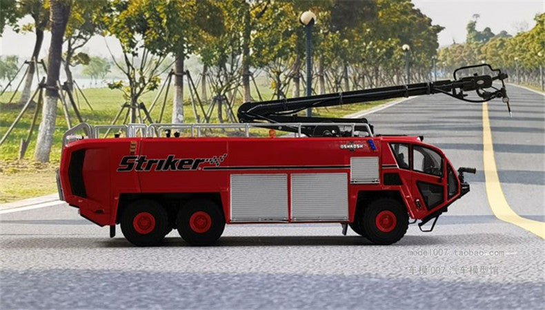 Original factory 1:50 Oshkosh Striker Diecast Fire fighting truck models metal Airfield fire engine truck model for gift