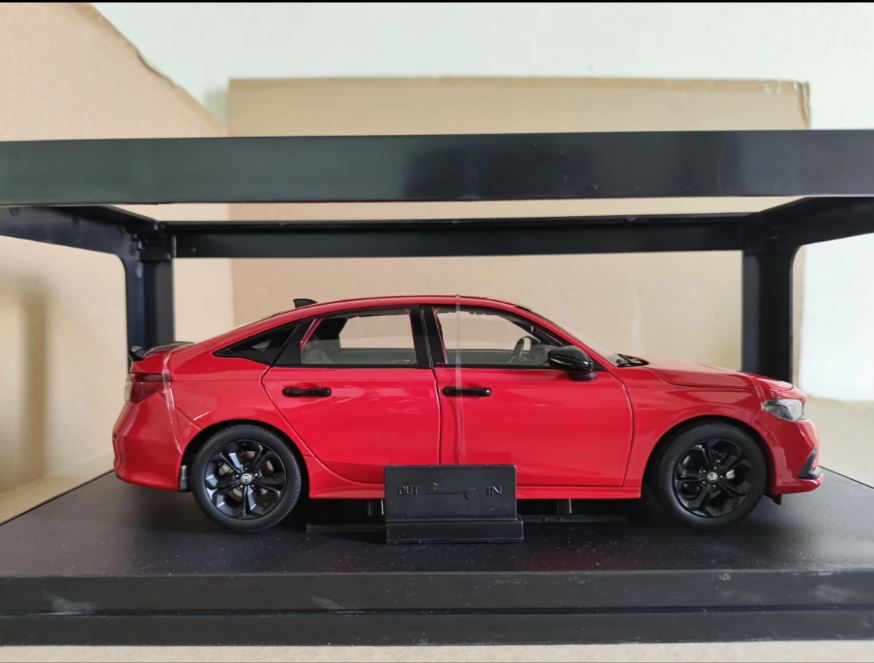 1/18 NEW 2019 Honda Civic (Yellow / Green) Lancer-Evolution Diecast Car Model