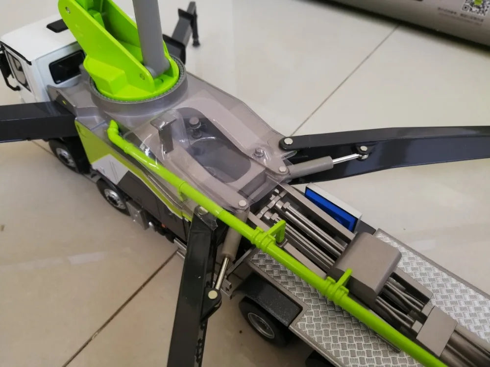 Zoomlion 64X-6RZ Carbon Fiber Boom Concrete Pump Truck Model | 1:38 Diecast Alloy | Aurora Green Mercedes Chassis