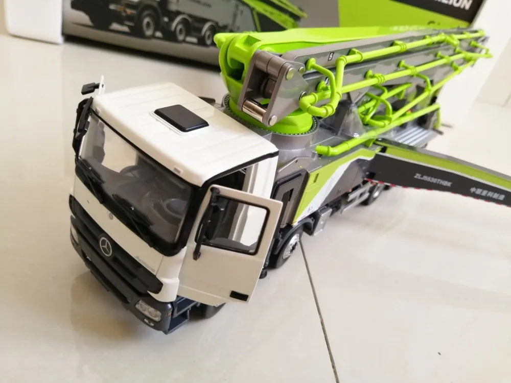 Zoomlion 64X-6RZ Carbon Fiber Boom Concrete Pump Truck Model | 1:38 Diecast Alloy | Aurora Green Mercedes Chassis