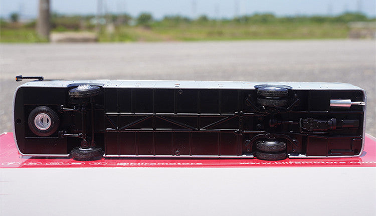 High quality 142 KMC Kayoola Coach Bus Model – Realistic African Long-Distance Tour Diecast transportation model