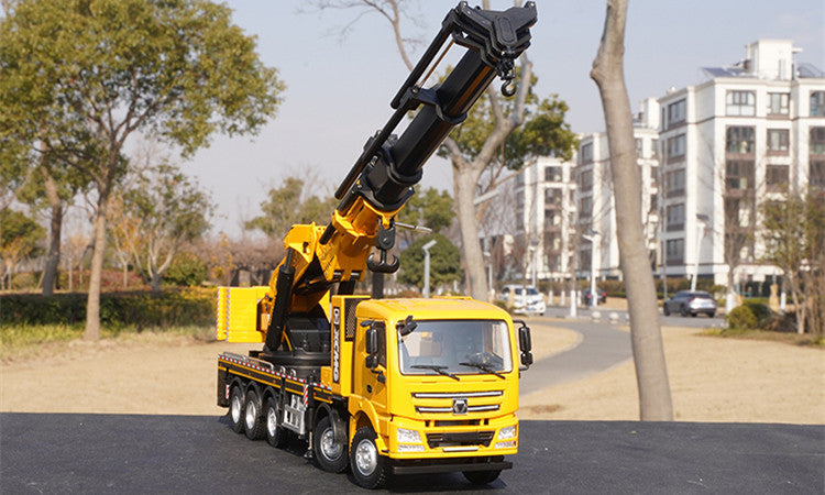 1:35 XCMG SQZ4500 Diecast Heavy-Duty Folding Arm Truck Crane Model for Collectible Gift