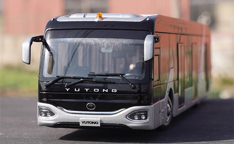 Original factory 1:42 Yutong AB14E Airport Shuttle Bus model for gift