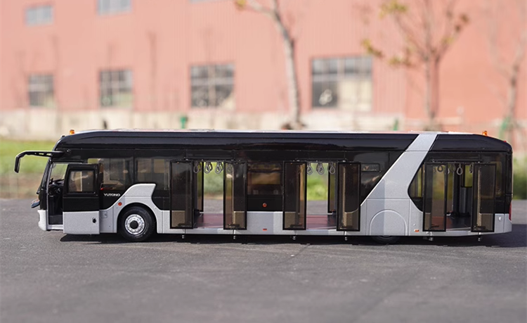 Original factory 1:42 Yutong AB14E Airport Shuttle Bus model for gift