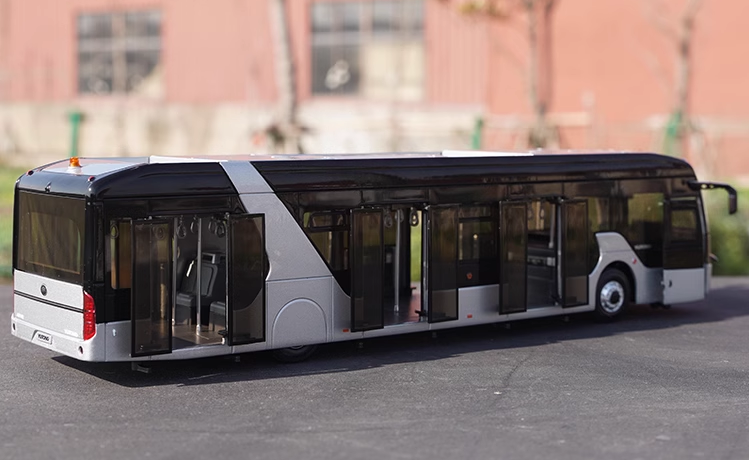 Original factory 1:42 Yutong AB14E Airport Shuttle Bus model for gift