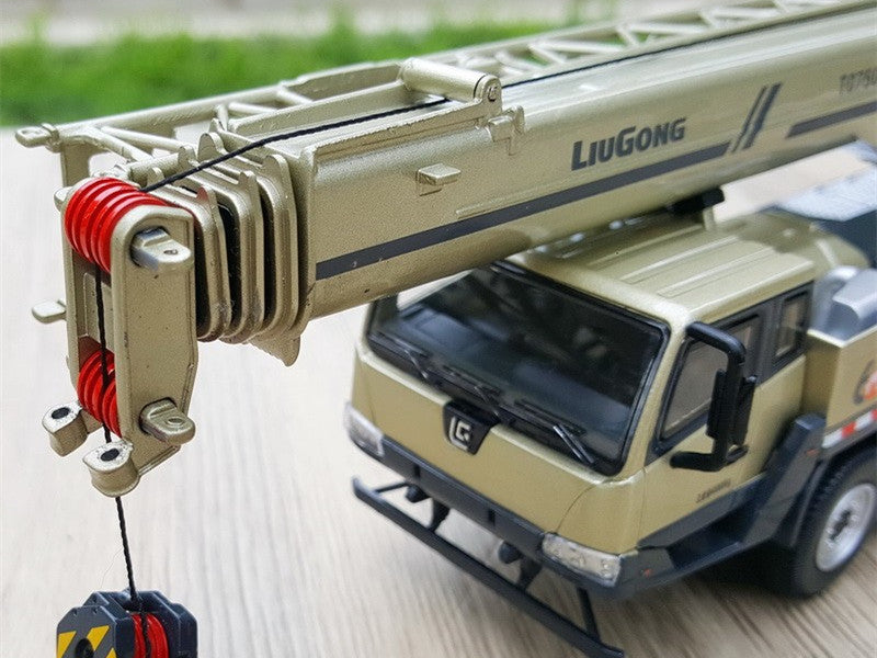 Original high details 1:50 Liugong TC750C5 Commemorative Alloy Truck Crane Model – Premium Alloy Collectible crane miniature