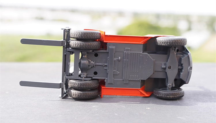 Original high quality 1:25 HELI G-Series 10T collectible forklift model – Realistic Heavy-Duty Alloy Construction Replica