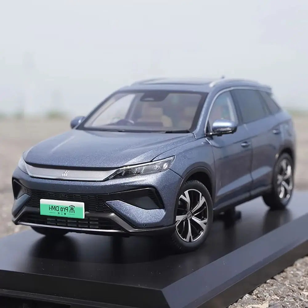Original Factory 1:18 BYD Song Pro DM-i (2nd Gen) Alloy SUV Car Model – Official Replica with Opening Parts