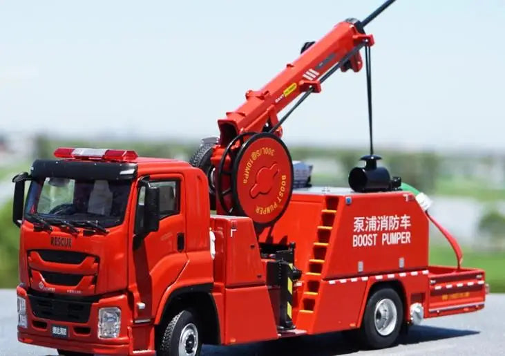High Quality 1:43 Yongqiang CARMICHAEL COBRA3 Cobra, Alloy Main Foam Fire Truck Model Miniature for Gift