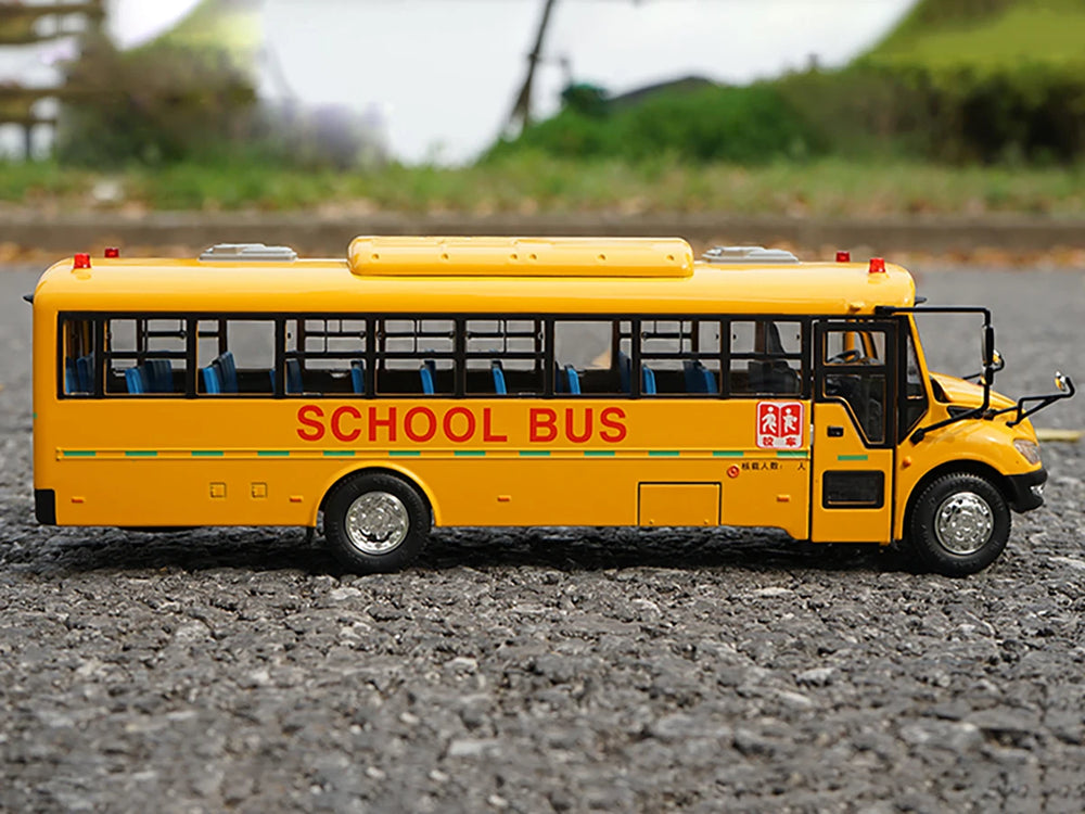 High Simulation 1:42 Yutong S11 American School Bus Scale Model, Collectiable School Bus Replica for Holiday Gift