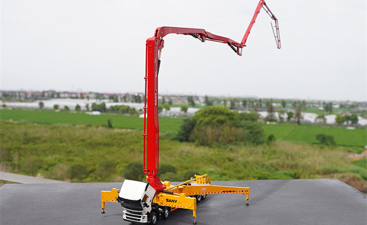 High-Fidelity 1:50 SANY Volvo 62M Diecast Concrete Pump Truck Model - Alloy Volvo Engineering Vehicle with Extendable Boom & Rotating Cabin
