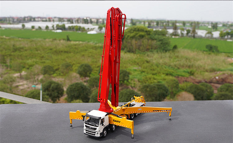 High-Fidelity 1:50 SANY Volvo 62M Diecast Concrete Pump Truck Model - Alloy Volvo Engineering Vehicle with Extendable Boom & Rotating Cabin