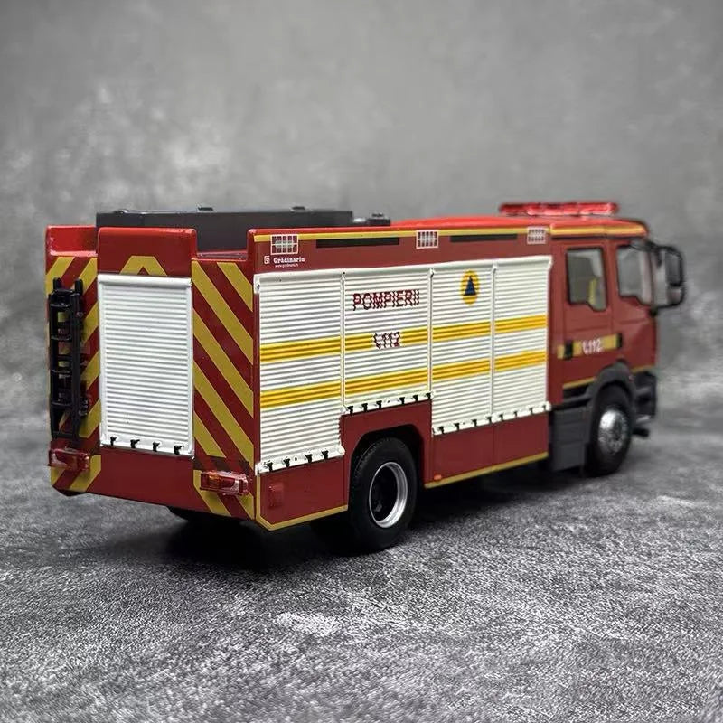 Original Authentic 1:43 MAN POMPIERII Rescue Fire Truck Model – German MAN Diecast Emergency Vehicle