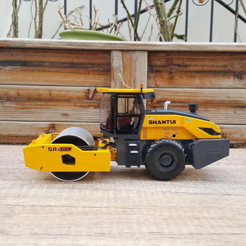 Original Factory Shantui SR40G 1/35 Scale Diecast Road Roller – Construction Equipment Collector Roadroller Model For Gift