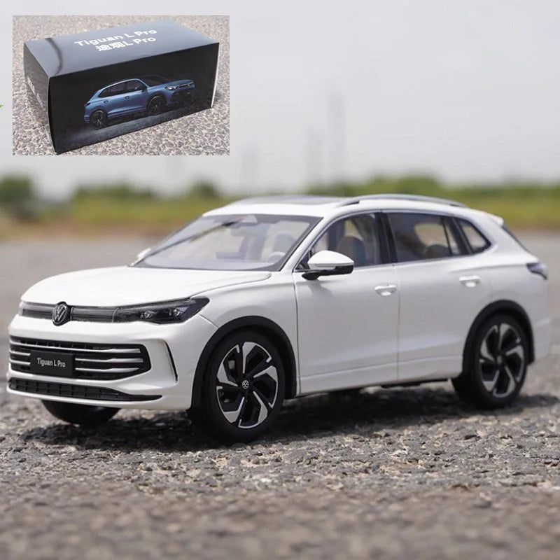 High Quality 1:18 VW Tiguan L PRO SUV Alloy Car Mode for Collection Kids Gifts Decoration Display
