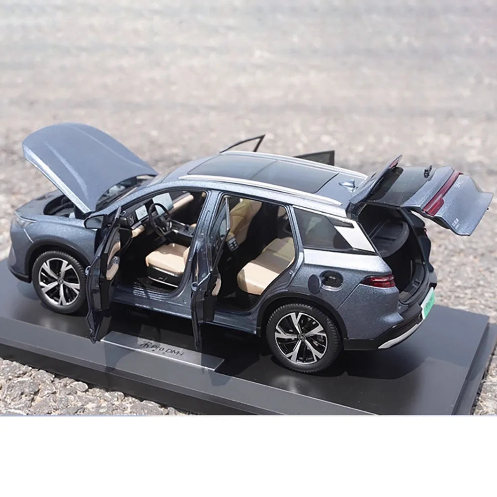 Original Factory 1:18 BYD Song Pro DM-i (2nd Gen) Alloy SUV Car Model – Official Replica with Opening Parts