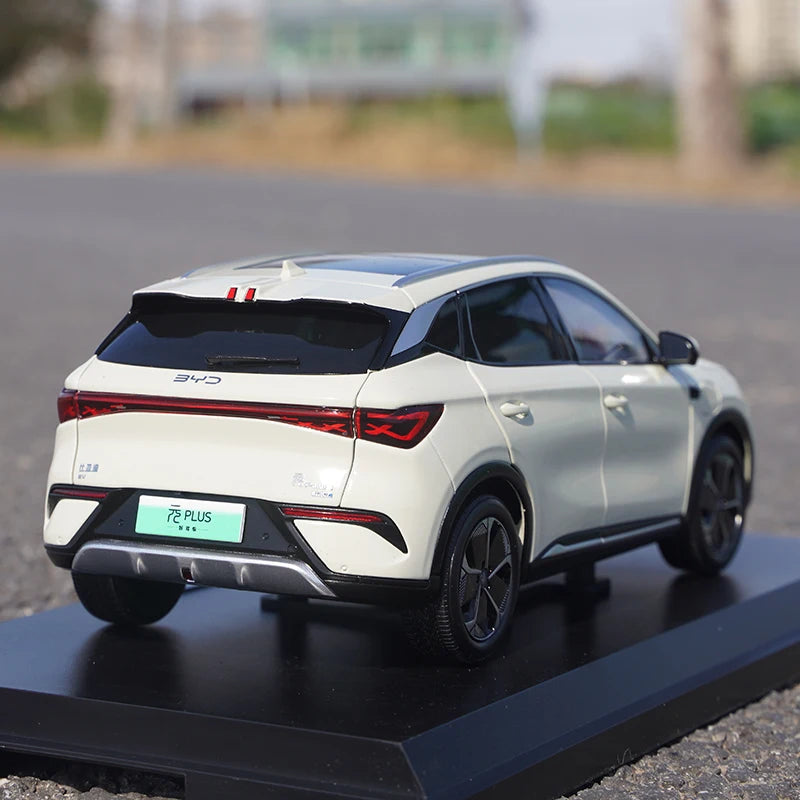 Original Factory 1:18 BYD Yuan PLUS 2025 Electric SUV Diecast Model, Alloy Replica Car for Displa, Toys, Collection