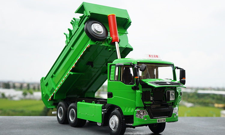 high detail collectiable 1:24 HOWO TX alloy tipper truck model for gift, collection, display