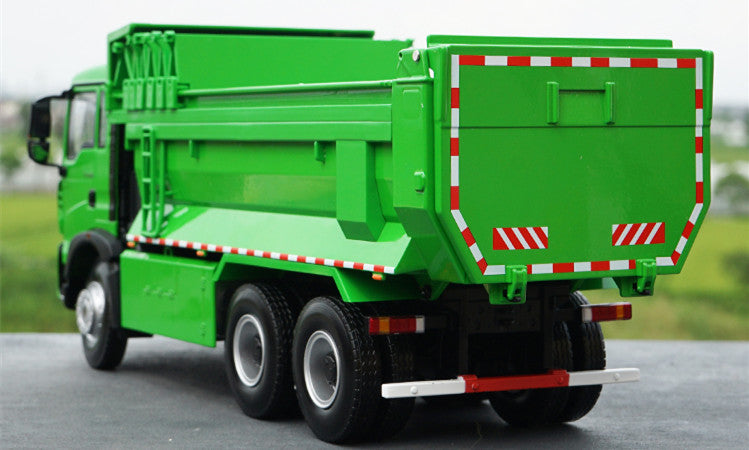 high detail collectiable 1:24 HOWO TX alloy tipper truck model for gift, collection, display