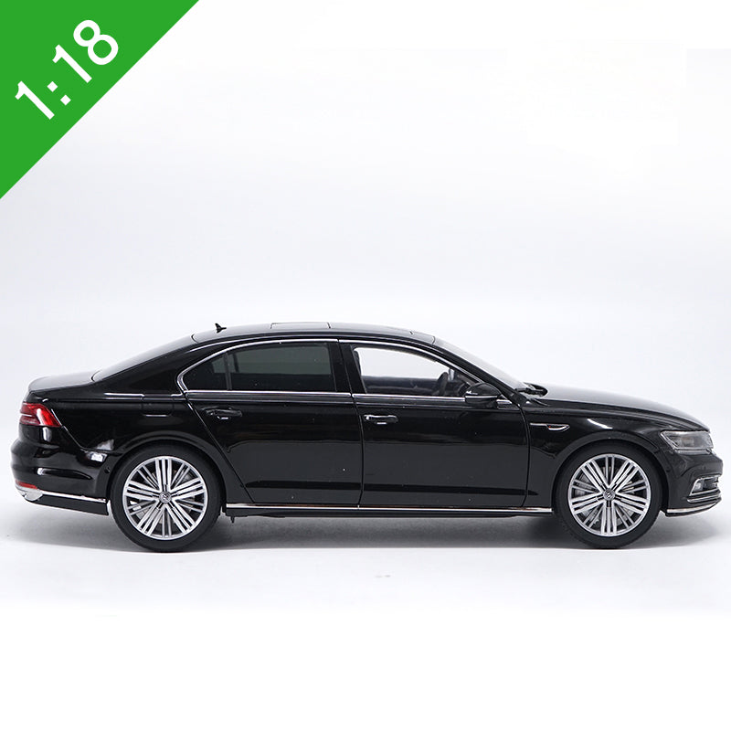 Original factory authentic 1:18 VW PHIDEON alloy toy scale model, diecast car model with small gift